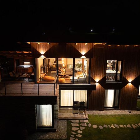 Mountain Lodge Rîşnov Kültér fotó