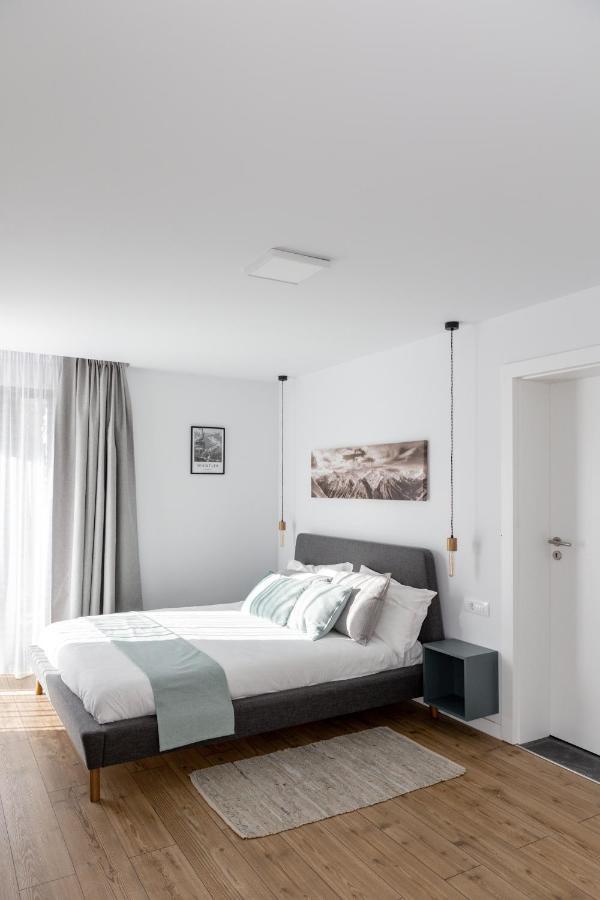 Mountain Lodge Rîşnov Kültér fotó