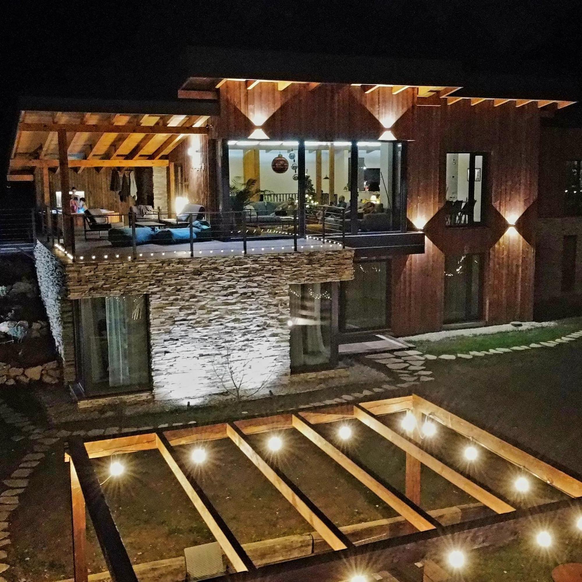 Mountain Lodge Rîşnov Kültér fotó